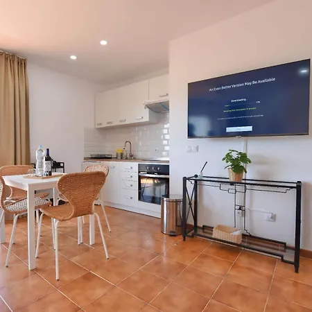 Hygge With Seaside And Golf-view Balcony Apartment *