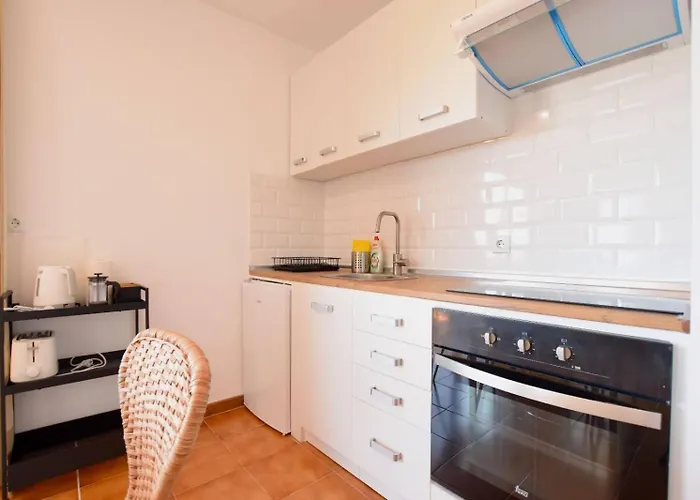 Hygge With Seaside And Golf-view Balcony