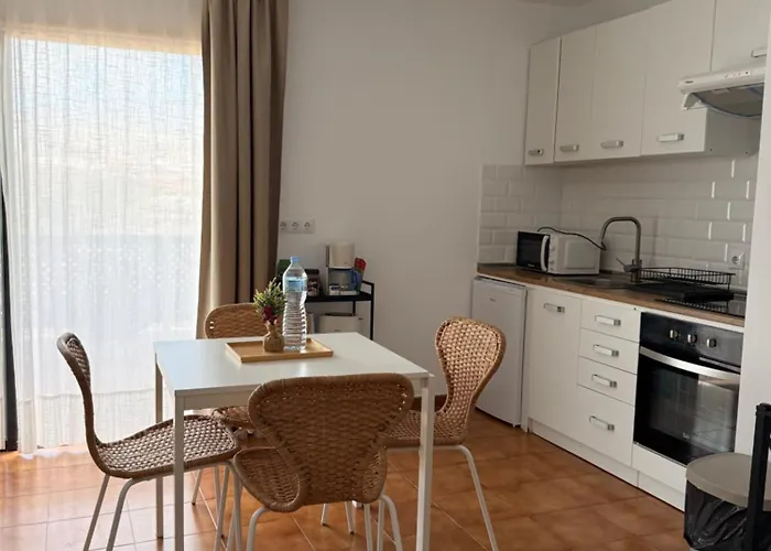 Hygge With Seaside And Golf-view Balcony * 圣米格尔德阿沃纳